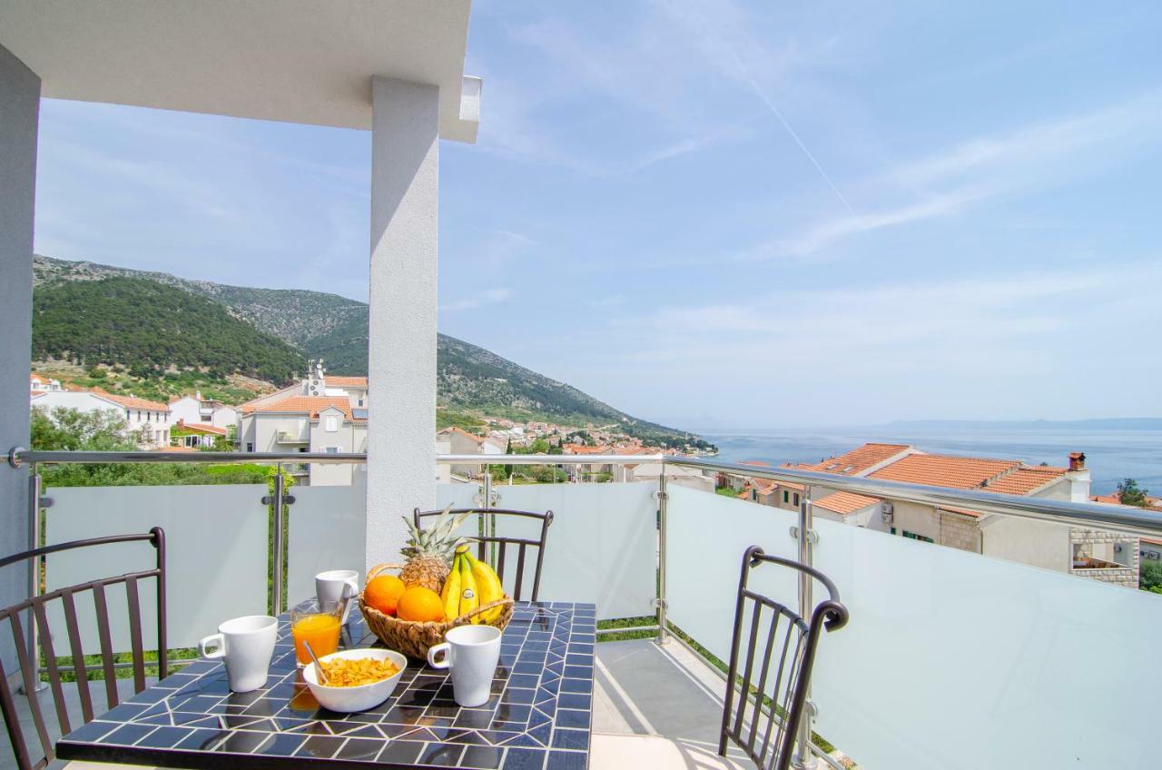 Apartments Sara 3 โบล ภายนอก รูปภาพ
